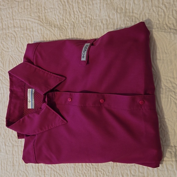 Columbia PFG dri fit. Pink/raspberry - Picture 4 of 4